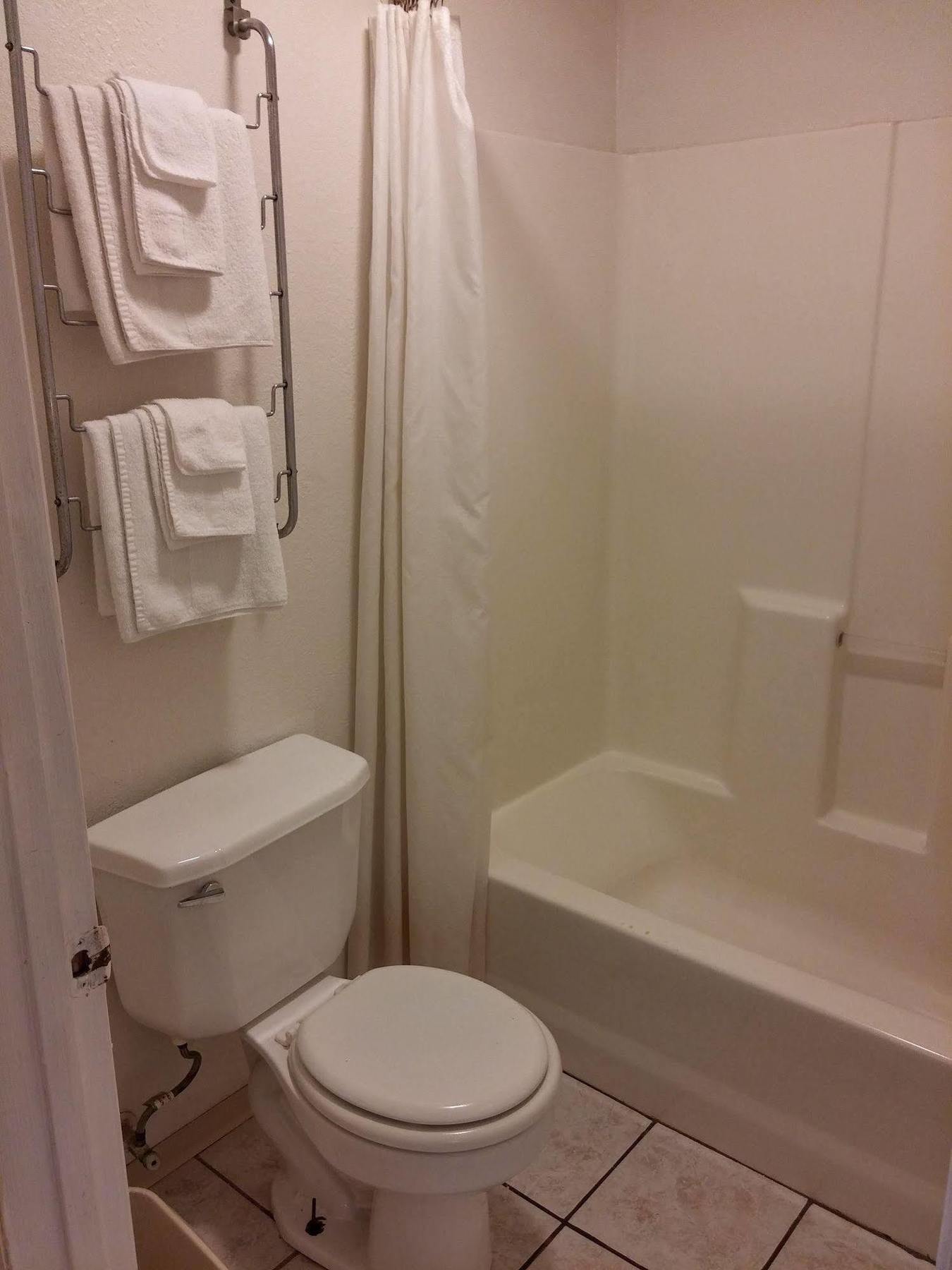 Country Regency Inn & Suites Manvel エクステリア 写真